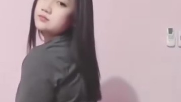 Tiktokers Cantik Goyang Nikmat