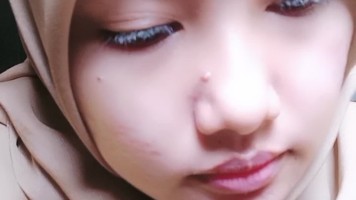 Canya Jilbab Memberanikan Diri Live Buka Bukaan