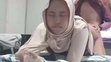 Bokep Premium Ukhti Jilbab Pashmina Ngewe Part 2