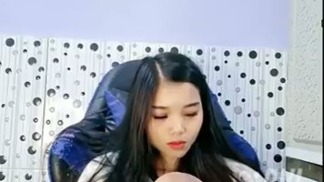 Miss CANDY Colok Dildo Transparan Desah Klimaks