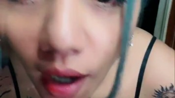 May Leen Cewek Bertato Seksi Menggoda MangoLive