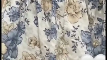 Cewek Mulus Buka Daster Pamer Meki Berjembut