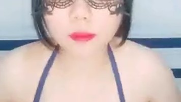 Claudya Toge Ngangkang Show Omek
