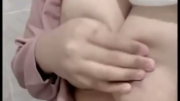 Si Cantik Jilbab Ini Pap Tete Pulen Bulet Dan Padat Ke Pacar